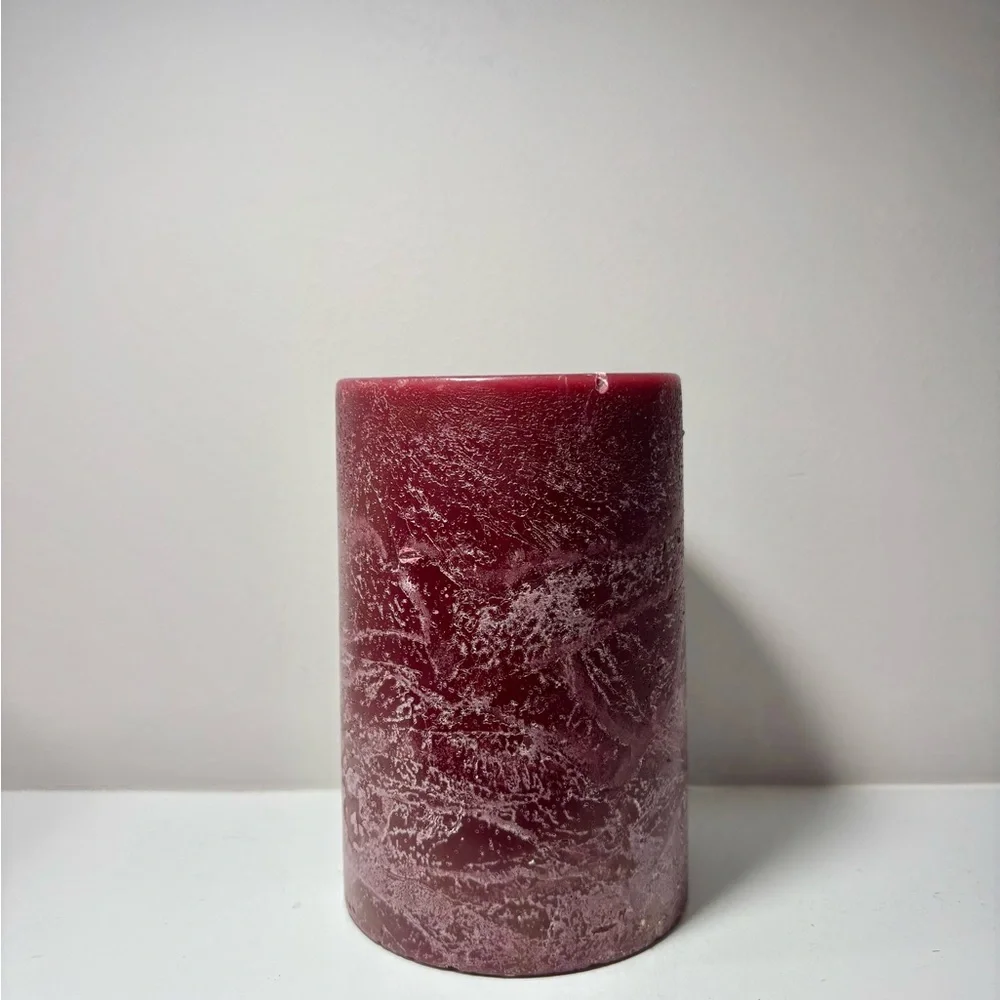 Pier 1 Cranberry Balsam Candle 4x6 Large Size